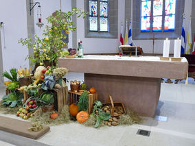 Familiengottesdienst zum Erntedankfest (© Karl-Franz Thiede)